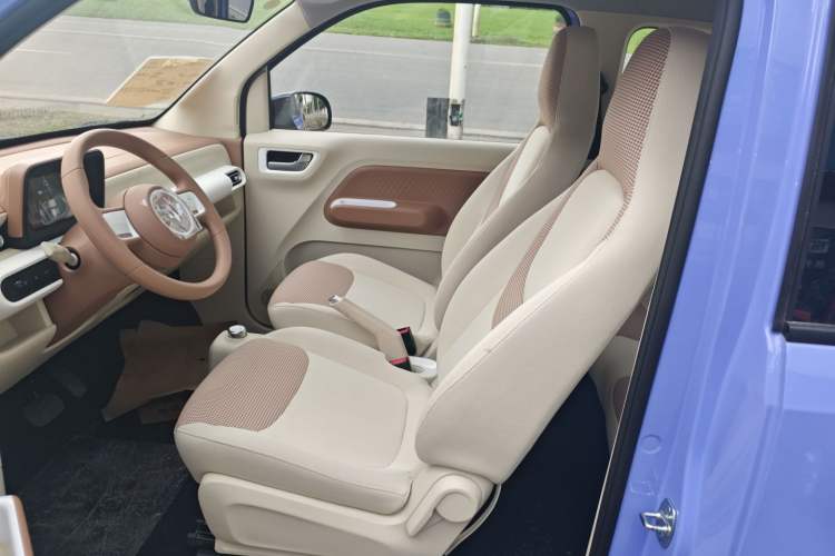 Used Wuling Hongguang MINIEV 2024 3rd Generation 215km Youth Edition
