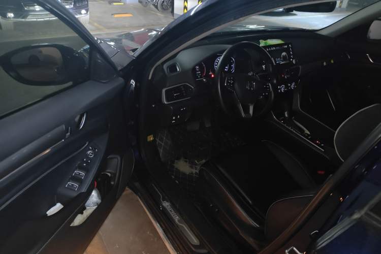 Used Honda Inspire 2019 260TURBO Elite Edition China V Standard Driver Seat