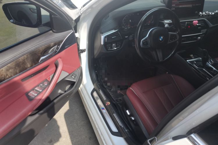 Used BMW 5 Series 2021 Facelifted 525Li M Sport Package Driver Seat