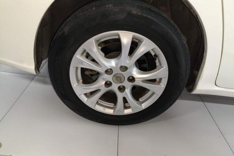 Used Haima Fumei F7 2017 1.5T 7-Seater Automatic Standard Edition Right Rear Wheel Hub