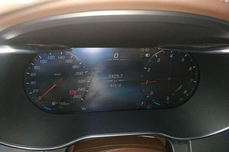 Used Mercedes-Benz GLC 2022 Facelift GLC 260 L 4MATIC Luxury Edition Instrument Cluster