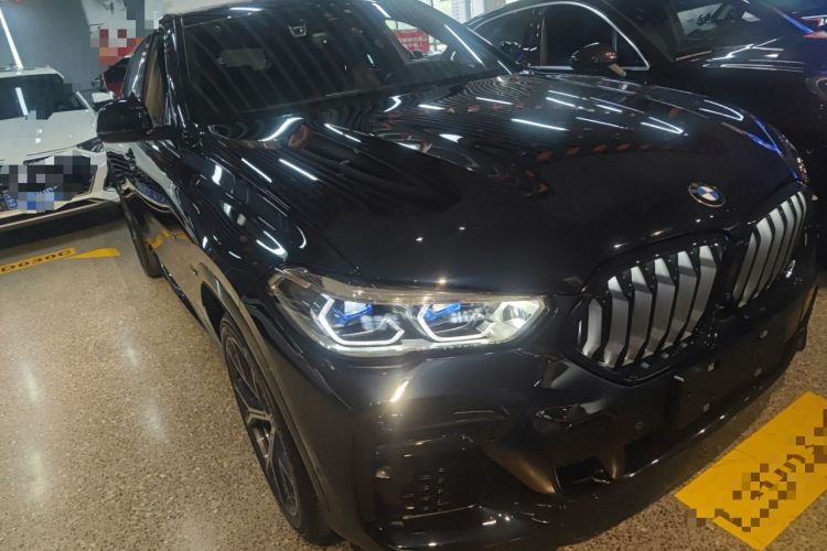 Used BMW X6 2022 Second Facelift xDrive40i M Sport Package Exterior 1