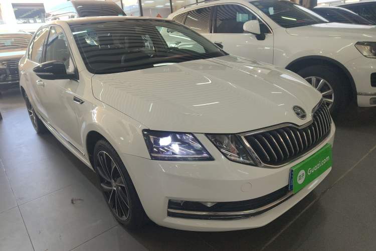 Used Skoda Octavia 2018 TSI280 DSG Luxury Edition