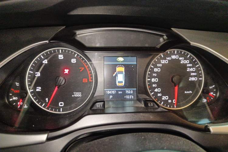 Used Audi A4L 2010 2.0 TFSI Sport Edition Instrument Cluster
