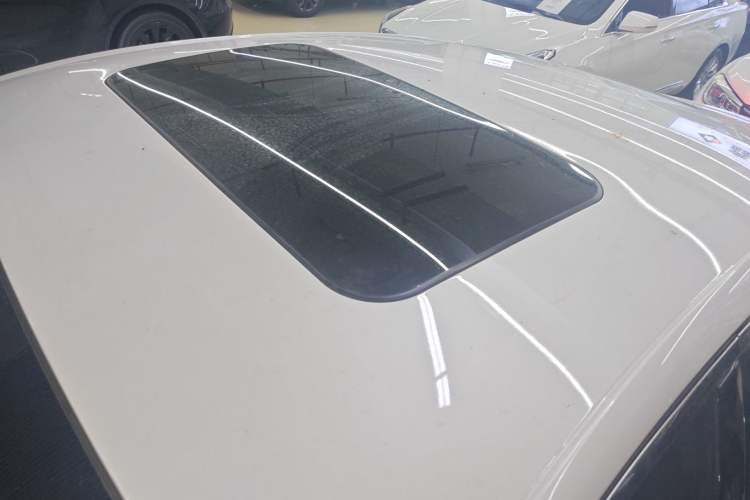 Used Lincoln MKZ 2017 2.0T Luxury Edition Roof