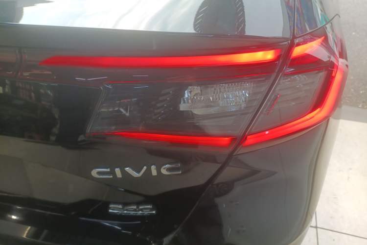 Used Honda Civic 2023 HATCHBACK 240TURBO CVT Extreme Edition