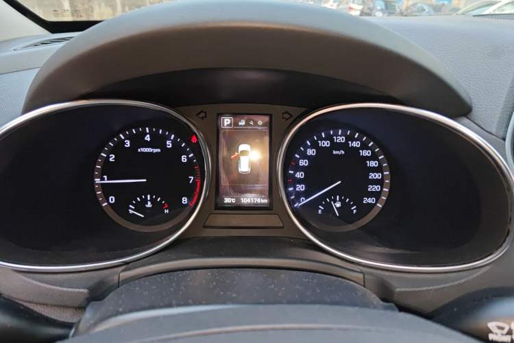 Used Hyundai Santa Fe 2017 2.0T Automatic All-Wheel Drive Smart 7-Seater