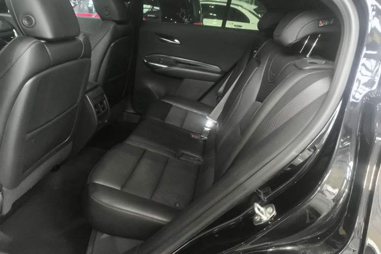 Used Cadillac XT4 2023 28T Two-Wheel Drive Fashion Edition