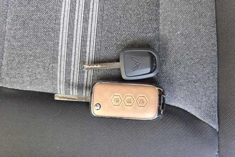 Used Wuling Jiachen 2022 1.5L Manual Enjoyment Elite Model