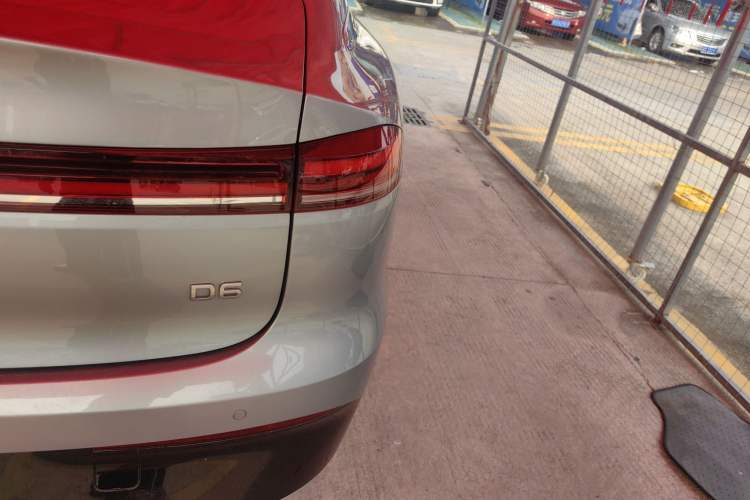 Used Roewe D6 2025 520km Luxury Edition Exterior 1