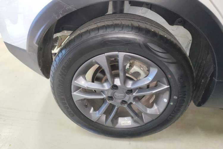 Used Geely Auto Vision X3 2020 1.5L Manual Elite Edition
