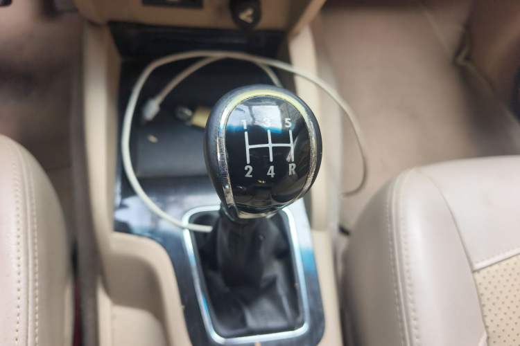 Used Wuling Hongguang 2015 1.5L S1 Comfort China V Standard