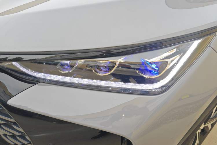 Used BYD Tang New Energy 2025 DM-i 115KM Cloud Ride Flagship Model