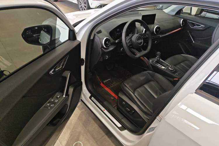 Used Audi Q2L 2024 35TFSI Fashionable and Dynamic Edition