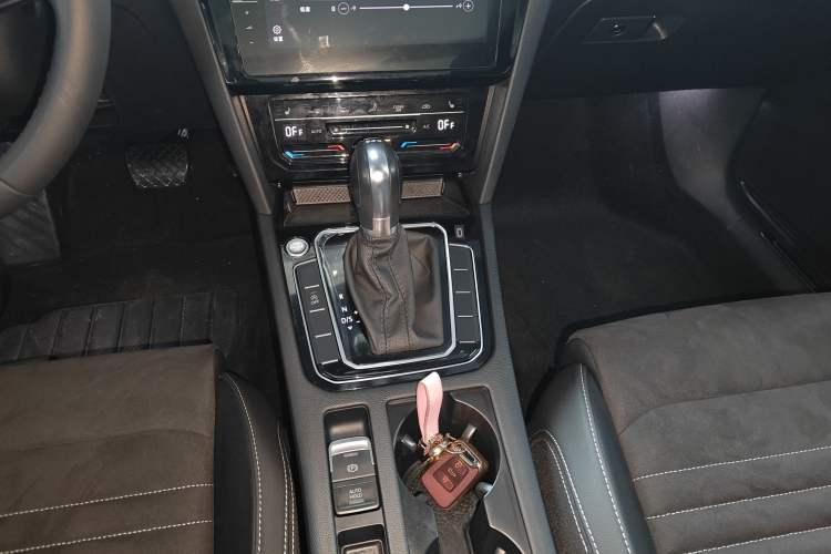 Used Volkswagen Magotan 2020 330TSI DSG Luxury Edition