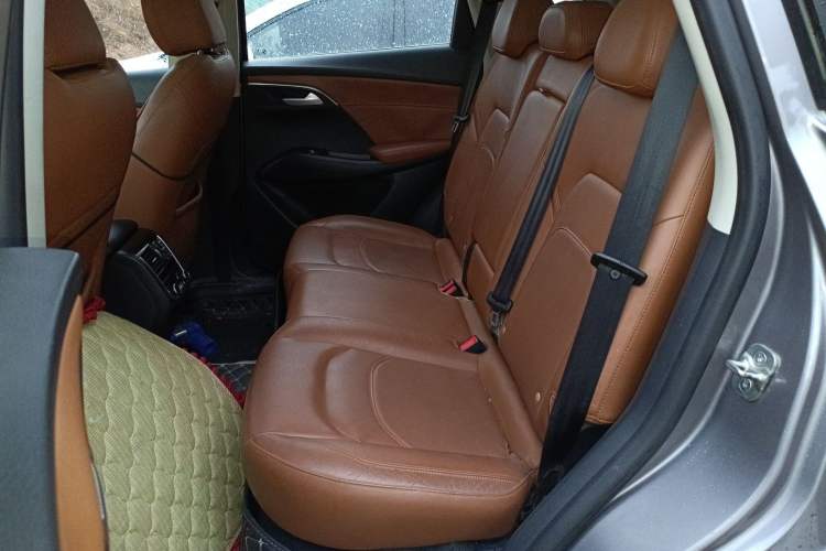 Used BORGWARD BX7 2016 28T Four-wheel Drive Luxury Edition 5 Seats
