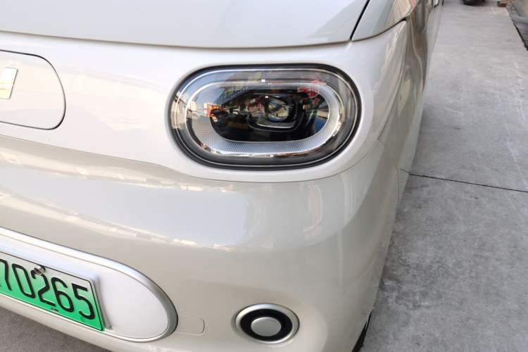 Used Wuling Hongguang MINIEV 2024 3rd Generation 215km Youth Edition Left Front Headlight