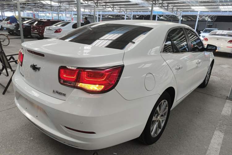 Used Chevrolet Malibu 2017 1.5T Automatic Luxury Edition Rear Right 45 Deg