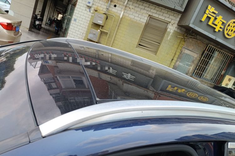 Used Mercedes-Benz GLC 2017 GLC 260 4MATIC Luxury Model Roof