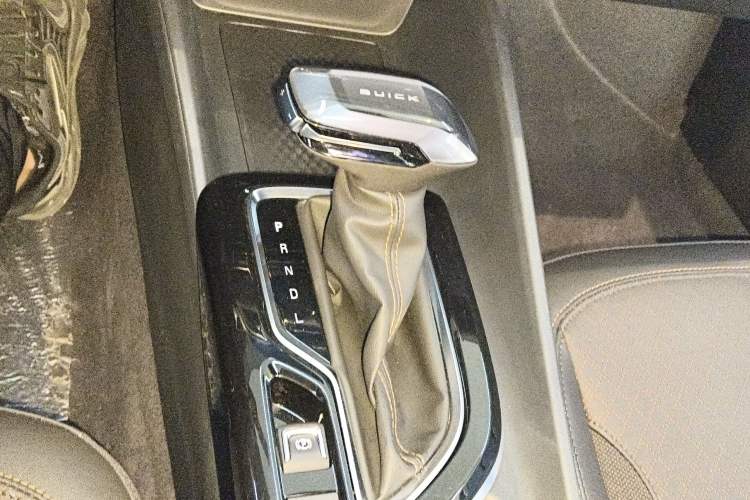 Used Buick Verano 2023 Pro Enjoyment Edition Gear Lever