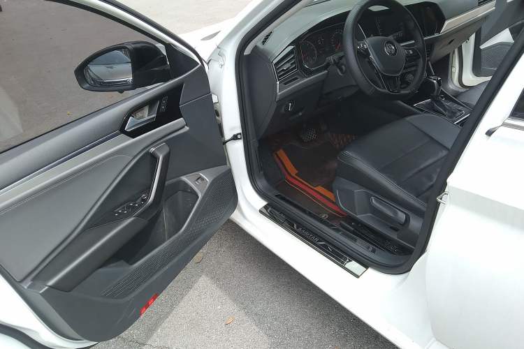 Used Volkswagen Sagitar 2019 280TSI DSG Comfort Version China V Standard Driver Seat