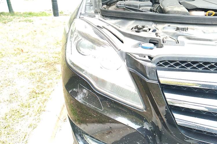 Used Mercedes-Benz R-Class 2017 R 320 4MATIC Business Edition Prestige Model
