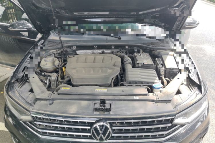 Used Volkswagen Magotan 2023 2 Million Units Limited Edition 330TSI DSG Leading Version