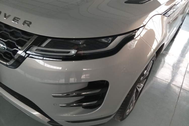 Used Land Rover Range Rover Evoque 2021 Range Rover Velar 249 PS R-Dynamic S Performance Edition