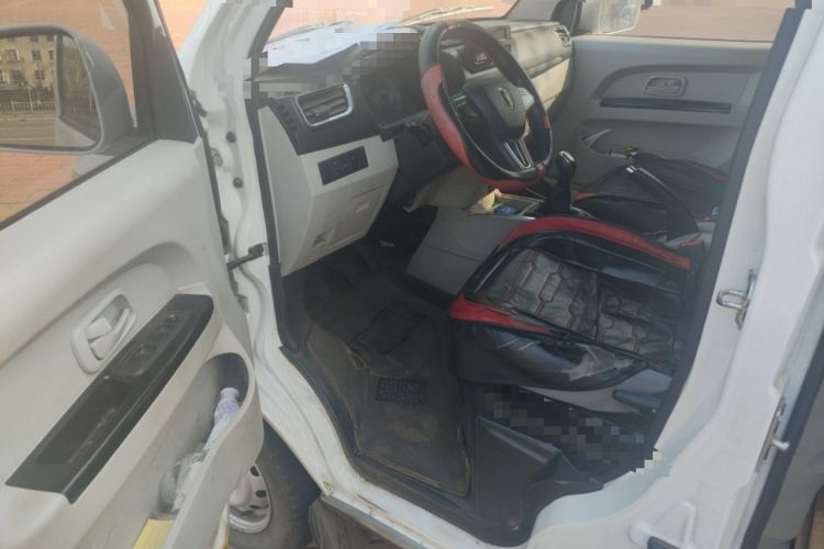 Used Jinbei Hiace X30 2024 1.5L Wealthy Van Model 2/5 Seats