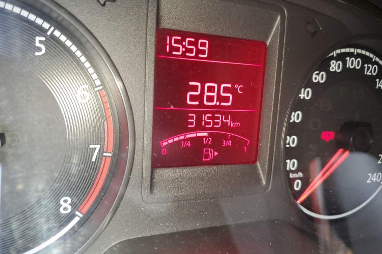 Used Volkswagen Jetta 2017 1.4L Manual Fashion Edition