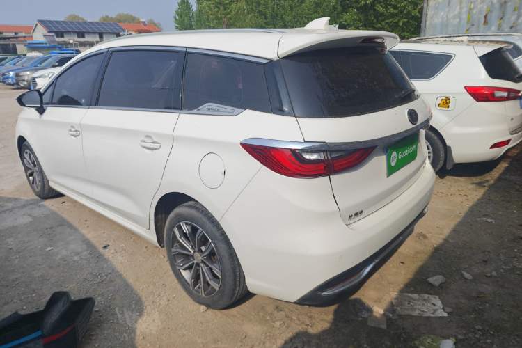 Used BYD Song MAX 2019 1.5T Automatic Smart Connect Ruiyi Model 7 Seats China V Emission Standard Rear Left 45 Deg