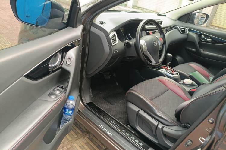 Used Nissan Qashqai 2017 2.0L CVT Smart Enjoyment Version China V Standard Driver Seat