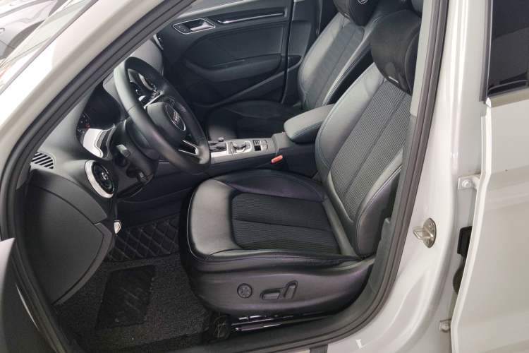 Used Audi A3 2020 Limousine 35 TFSI Fashion Edition China VI Emission Standard