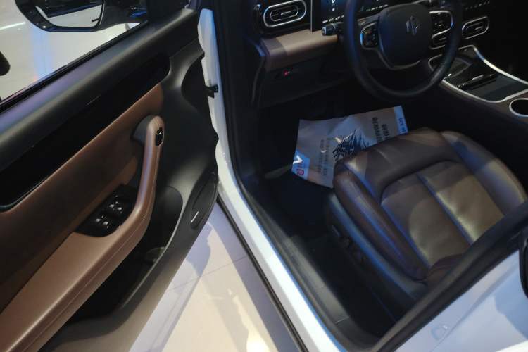 Used Leapmotor C11 2023 Extended-Range 285 Comfort Edition
