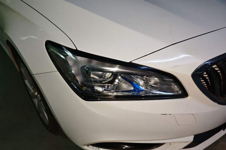 Used Buick Verano 2015 Sedan 15S Automatic Leading Model Right Front Headlight