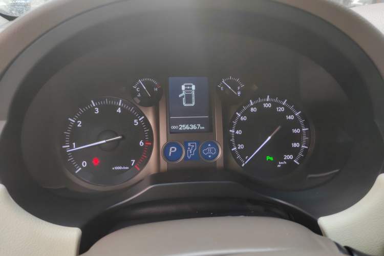 Used Lexus GX 2012 400
