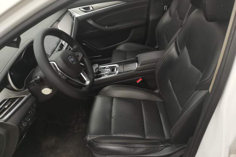 Used CHANGAN Eado New Energy 2019 EV460 Smart Edition
