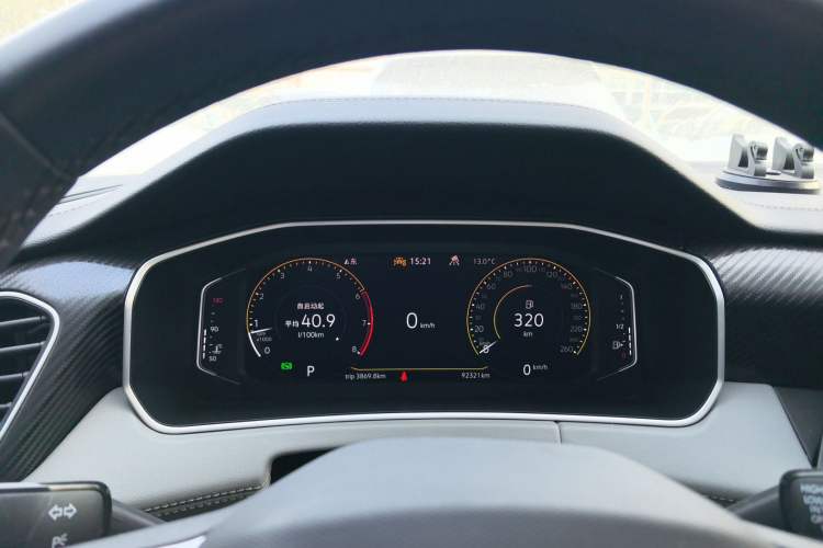 Used Volkswagen Tayron 2023 300TSI Two-Wheel-Drive Luxury Plus Advanced Edition
