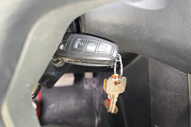 Used Ford Focus 2012 Hatchback 1.6L Automatic Fashion Edition
