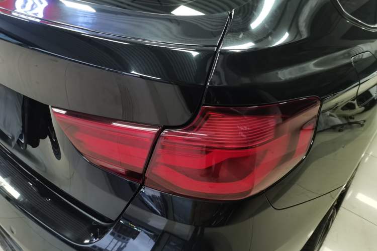 Used BMW 3 Series GT 2019 320i M Sport Package
