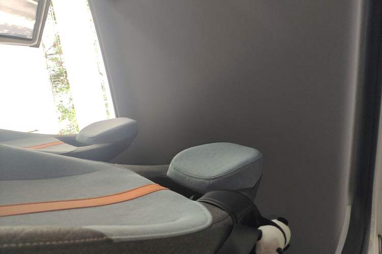 Used Geely Galaxy Panda 2024 Panda Mini 200km Endurance Bear
