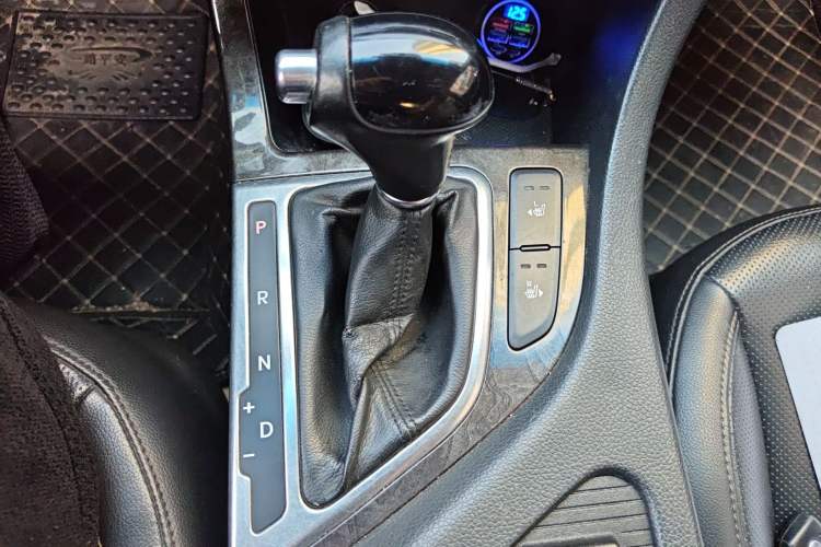 Used Kia K5 2014 2.0L Automatic LUXURY
