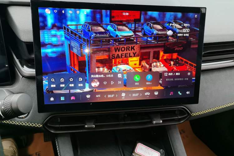 Used Lynk & Co 03 2023 2.0TD DCT JingPro Audio And AC Panel