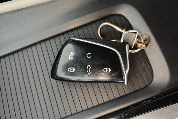 Used Dongfeng Aeolus Huge 2022 Mach Power 1.5T Dare-Enjoy Edition · Smart
