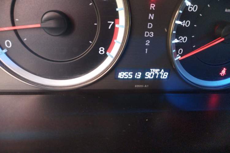 Used Honda Accord 2013 2.0L SE Odometer Close Up