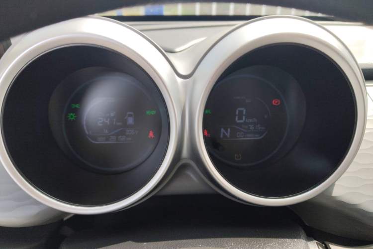 Used ORA Black Cat 2021 301 km Basic Version
