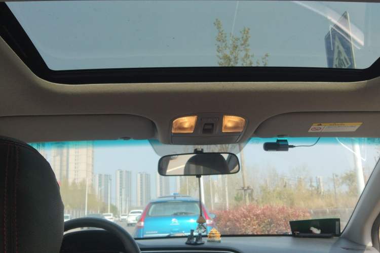 Used Hyundai Elantra (6th Generation / Lingdong) 2016 1.6L Automatic ZhiXuan – Elite Version Headliner