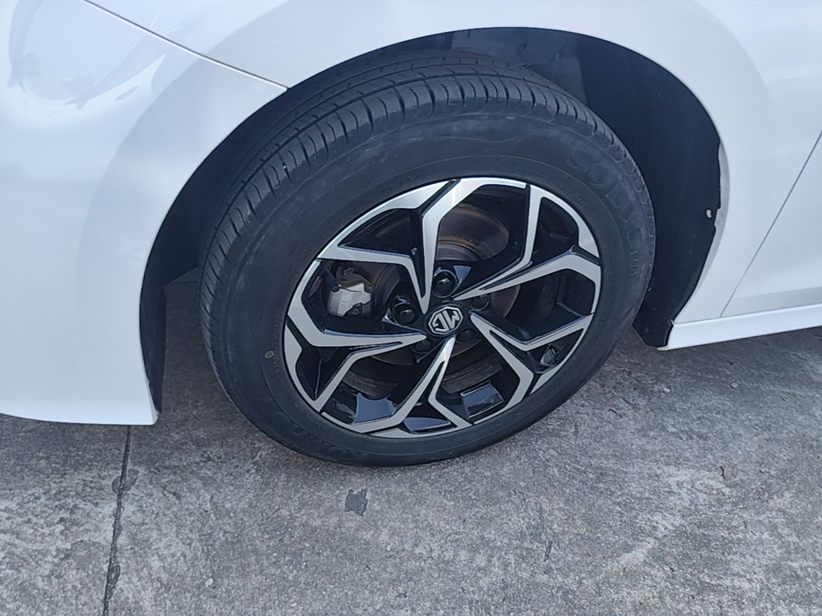 MG 5 2023 180 DVVT CVT Luxury Edition — снимка 10