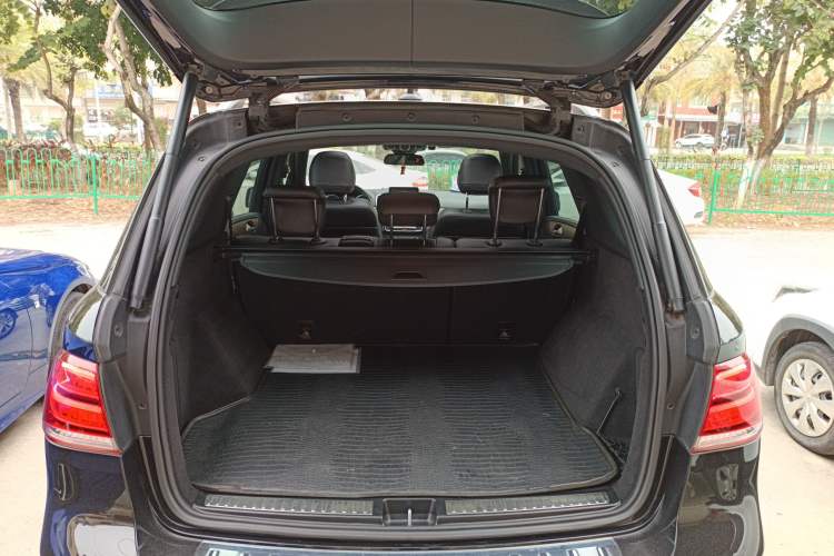 Used Mercedes-Benz GLE 2017 GLE 320 4MATIC Luxury Model