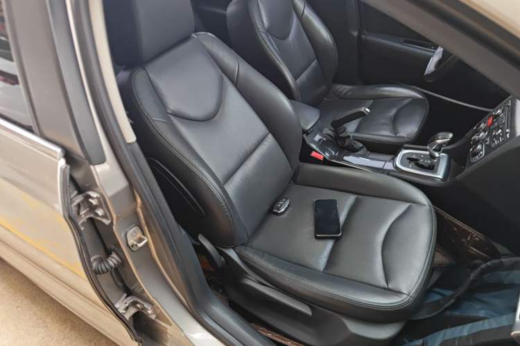 Used Citroen C4L 2014 1.6THP Intelligent Drive Automatic Dynamic Model Right Front Seat